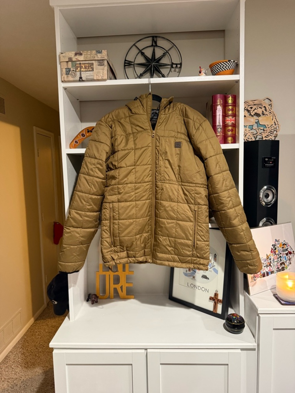 Billabong Men's Quilted Hooded Puffer Jacket - Olive/Tan